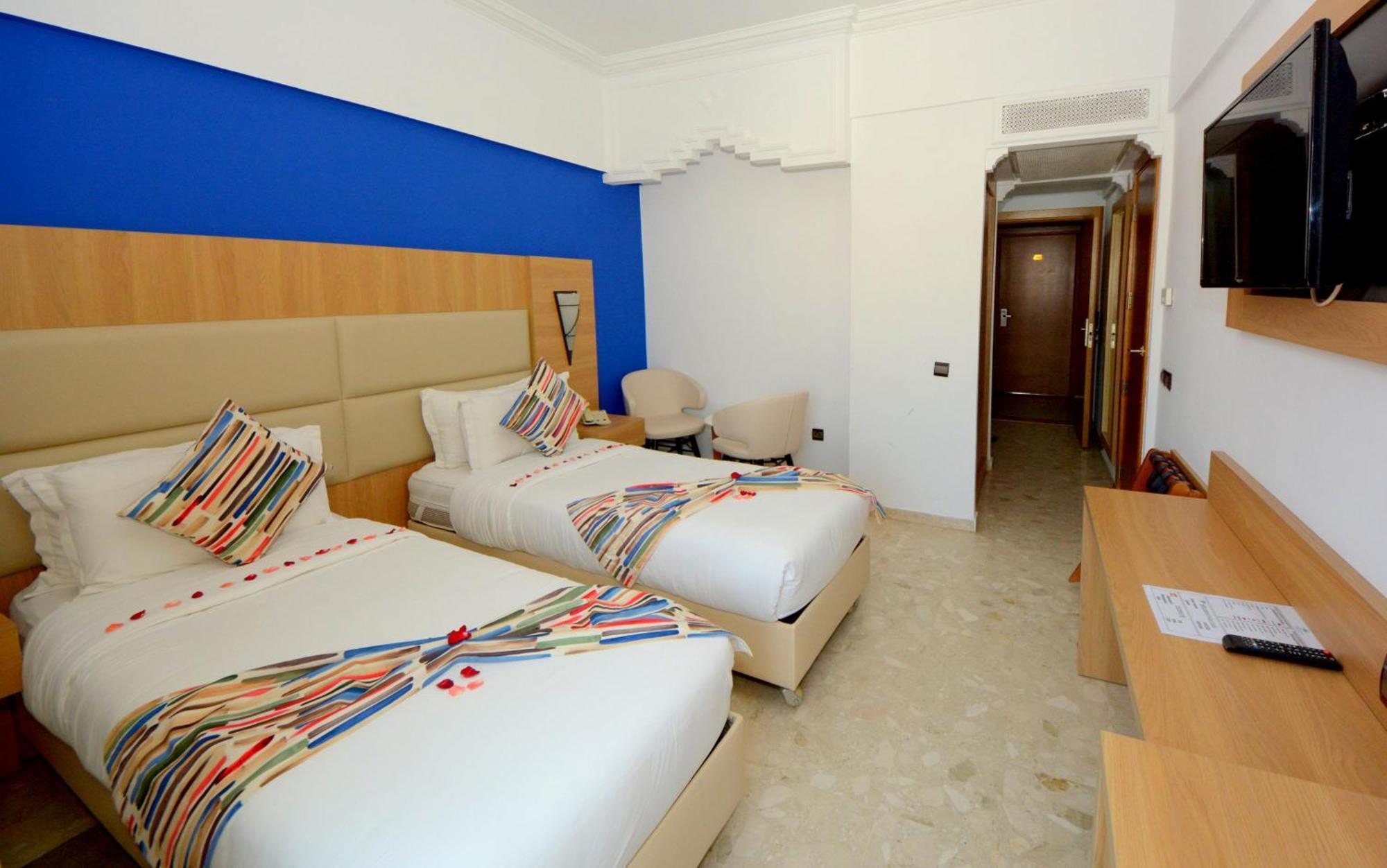 Twin Room,1440090190:JPEG